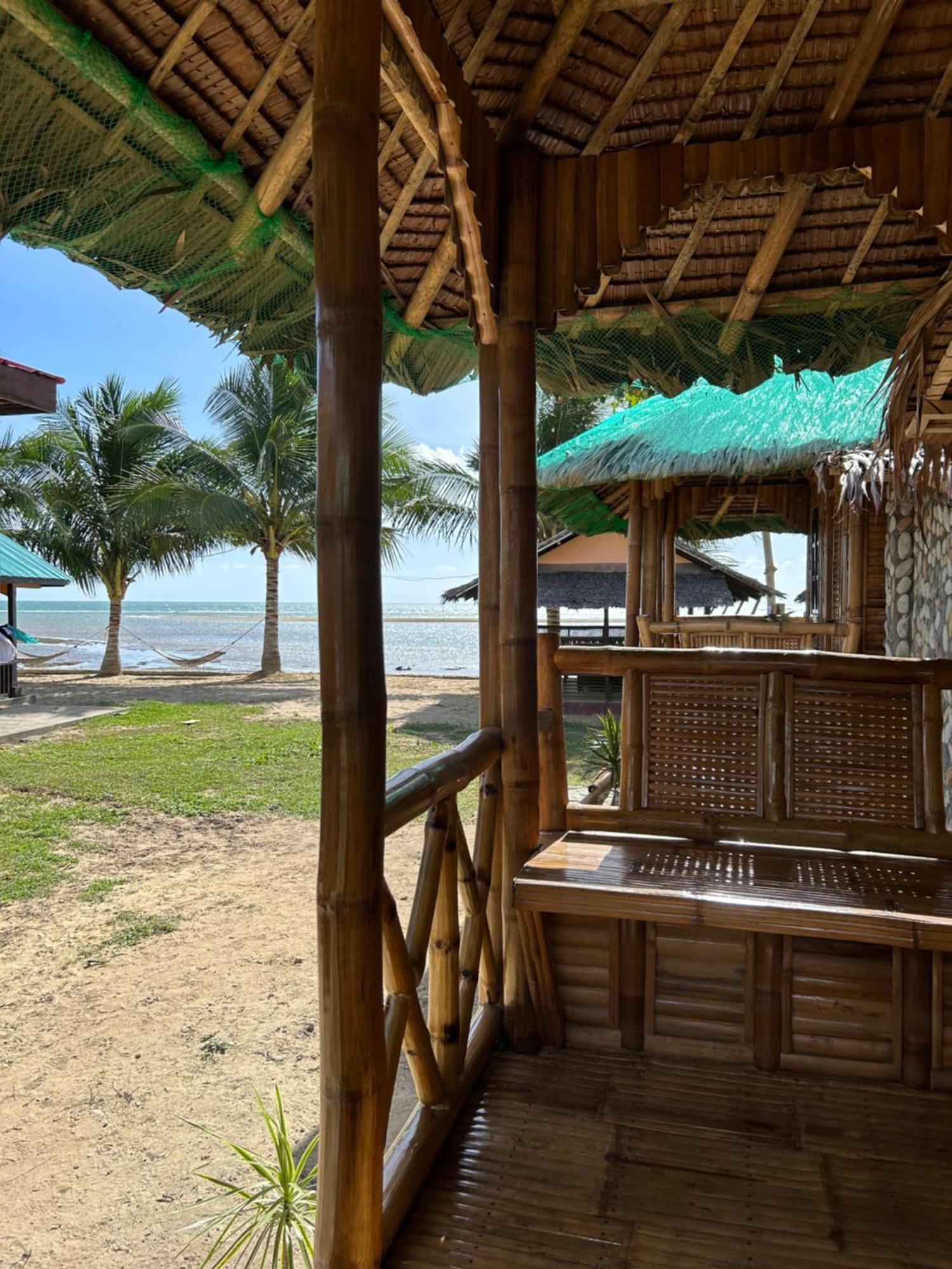 Mecaja Beach House Roxas  Exteriér fotografie