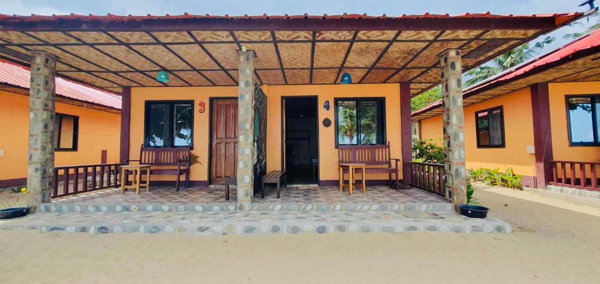 Mecaja Beach House Roxas  Exteriér fotografie